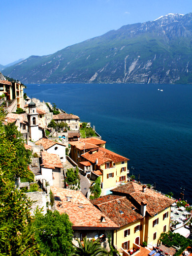 Limone sul Garda ved Gardasøen Limone sul Garda ved Gardasøen