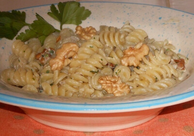Pasta med valnødder Pasta med valnødder