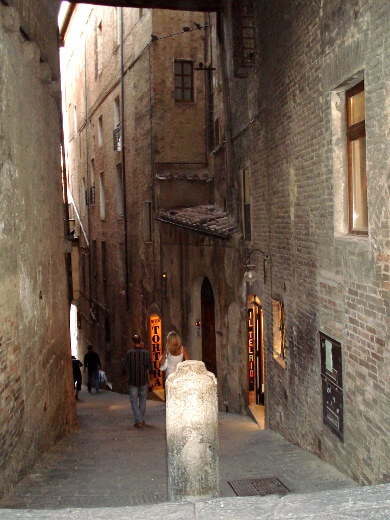 Vicolo del Bargello med torturmuseet Vicolo del Bargello med torturmuseet