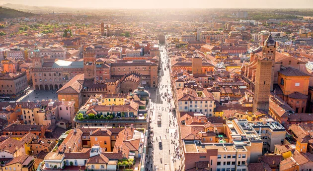 Bologna – fed, rød og lærd Bologna – fed, rød og lærd