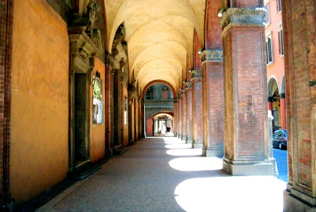 Søjlegang i Strada Maggiore Søjlegang i Strada Maggiore