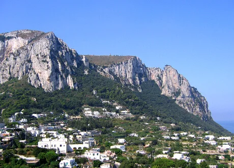 Kejserligt vejr over Monte Solaro Kejserligt vejr over Monte Solaro