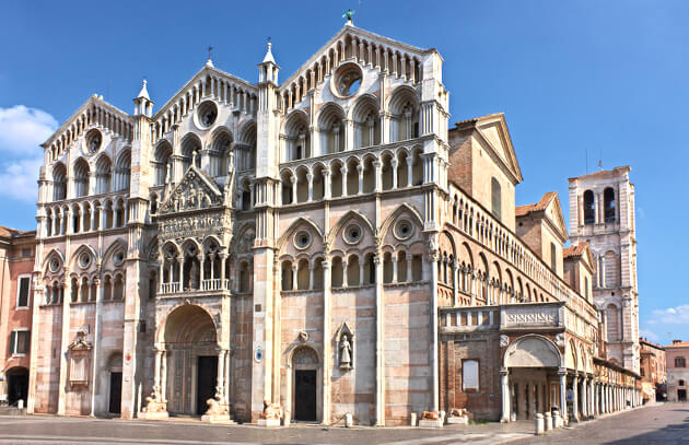 Ferraras vidunderlige domkirke