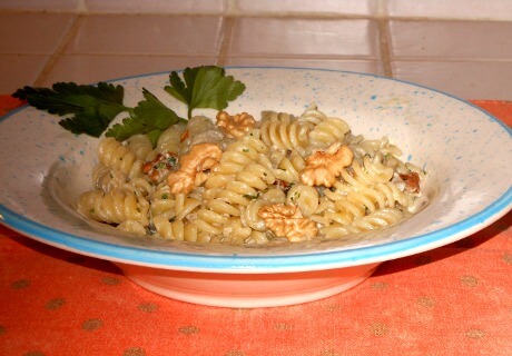Pasta med valnødder Pasta med valnødder
