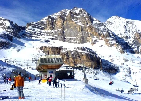 Skiterræn ved Cortina d'Ampezzo Skiterræn ved Cortina d'Ampezzo