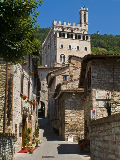 Gubbio og Palazzo dei Consoli Gubbio og Palazzo dei Consoli