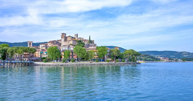 Passignano ved Trasimenersøen Lago di Trasimeno – Trasimenersøen